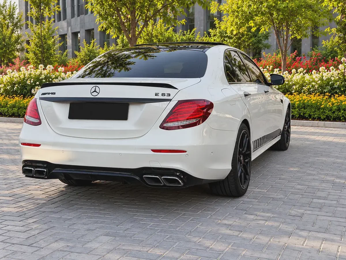 Mercedes-Benz E-Class E 63 AMG 2018 Korean Specs-5-5