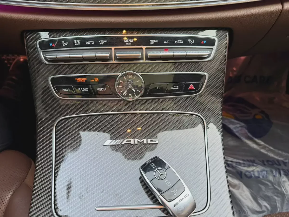 Mercedes-Benz E-Class E 63 AMG 2018 Korean Specs-8-8