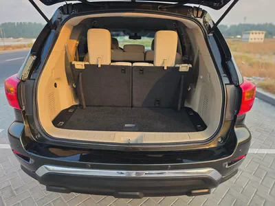 2018 Nissan Pathfinder LE GCC Specs-9