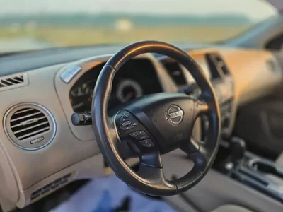 2018 Nissan Pathfinder LE GCC Specs-11
