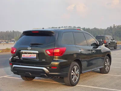 2018 Nissan Pathfinder LE GCC Specs-4
