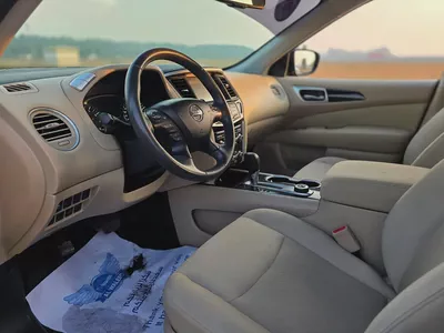 2018 Nissan Pathfinder LE GCC Specs-5