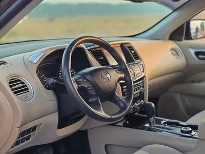 2018 Nissan Pathfinder LE GCC Specs-8