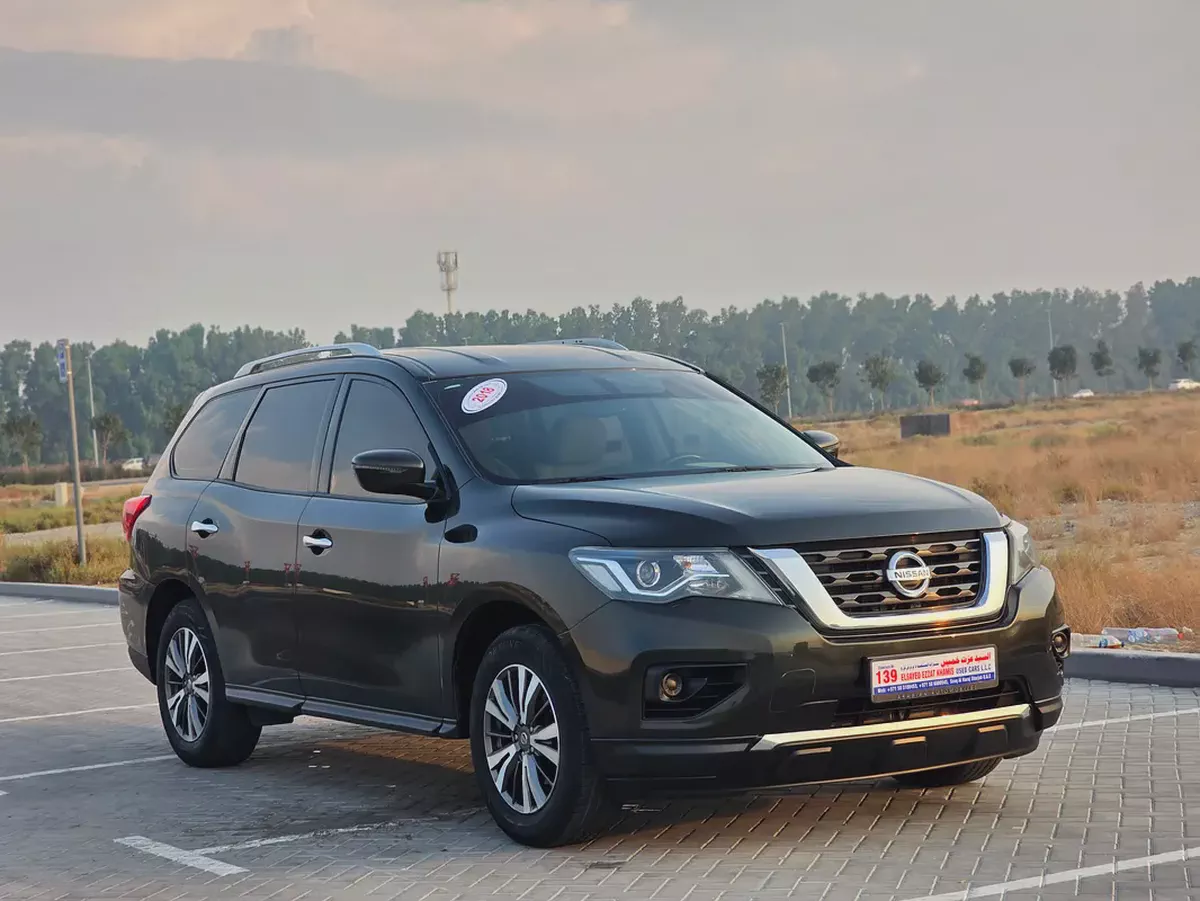 2018 Nissan Pathfinder LE GCC Specs-2-2