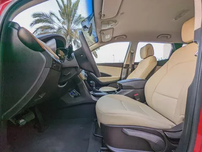 Hyundai Santa Fe 2016 GCC Mint Condition With Beige Interior Super 7 Seater Family SUV-6