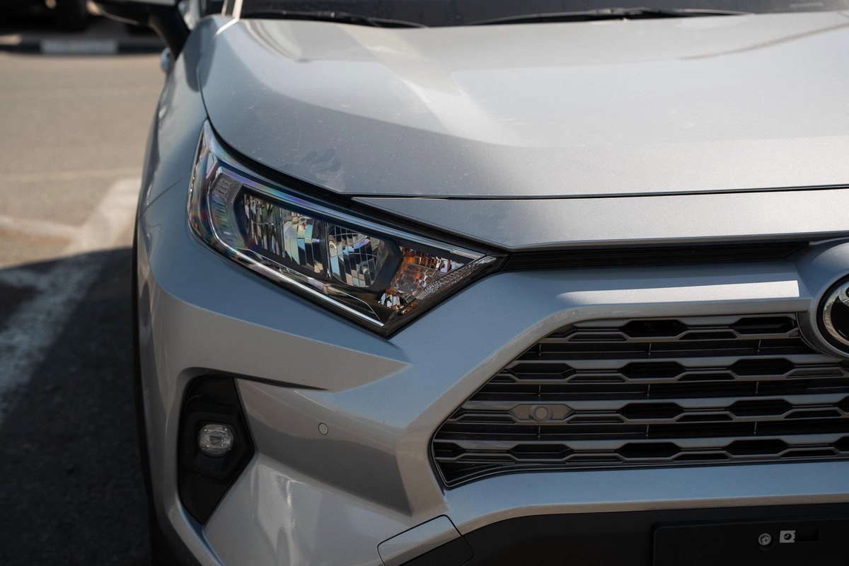 TOYOTA RAV4 2.5L AWD 2025 | GCC SPECS | EXPORT READY-3-3