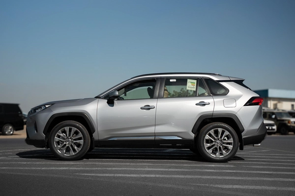 TOYOTA RAV4 2.5L AWD 2025 | GCC SPECS | EXPORT READY