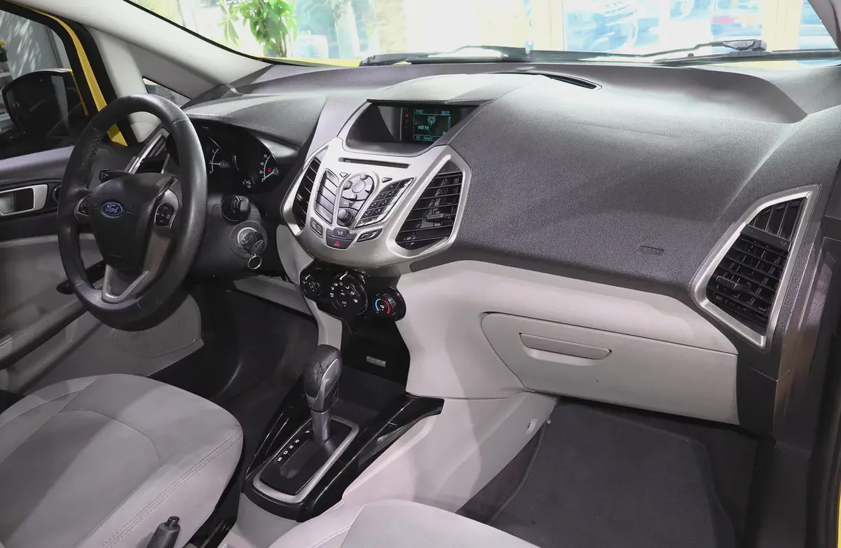 EcoSport 1.5L . GCC Specs . Excellent Condition-14-14