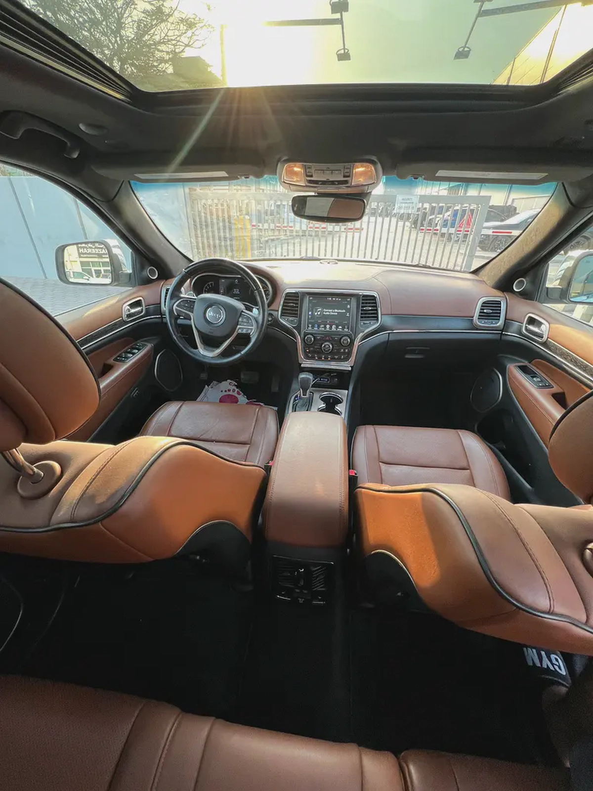 JEEP GRAND SHEROKEE-9-9