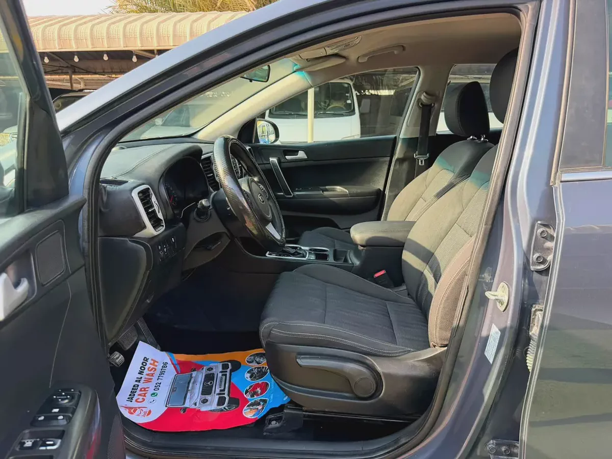 Pristine Kia Sportage 2018 EX | GCC Specs | Well Maintained-6-6
