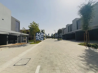 Elegant 4-Bedroom Townhouse for Rent in Masaar Robinia, Sharjah-0