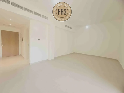 Ready to Move ☆ Luxury Appartment ☆ 1Month Free ☆ Vacant ▪︎ All Amenities-6