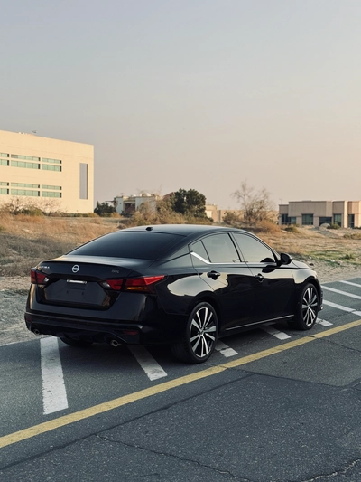 Nissan Altima SR 2022-2