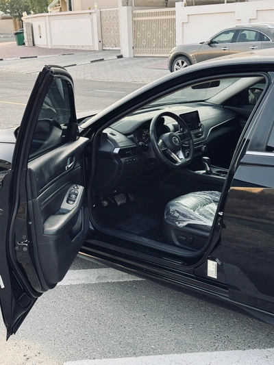 Nissan Altima SR 2022-5