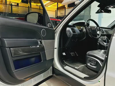 CLEANEST RANGE SVR 575BHP 2016 FULLY ORIGINAL PAINT FULL SERVICE HISTORY SOLD BY AL-TAYER DXB-9