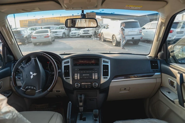 Mitsubishi Pajero 2015 GLS Full Option