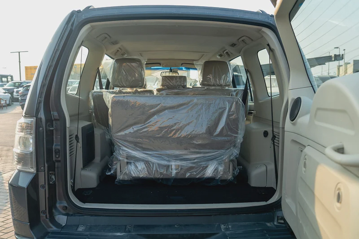 Mitsubishi Pajero 2015 GLS Full Option-12-12