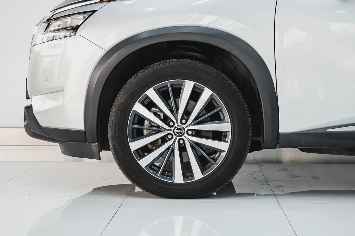 1 YR WARRANTY | GCC | SL - FULL OPTION | 3.5L | AED 2,333 PM-6-6