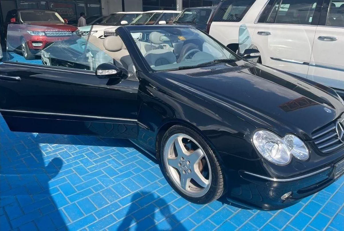 Mercedes Benz CLK320 STANDARD-14-0