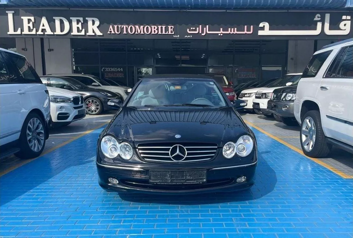 Mercedes Benz CLK320 STANDARD-1-0