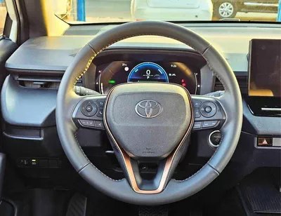 Toyota Corolla Cross LTD HEV NEW SHAPE / 2.0L V4 PETROL / SUNROOF / LEATHER WITH DRIVER POWER SEAT (CODE # CRCHCN)-14