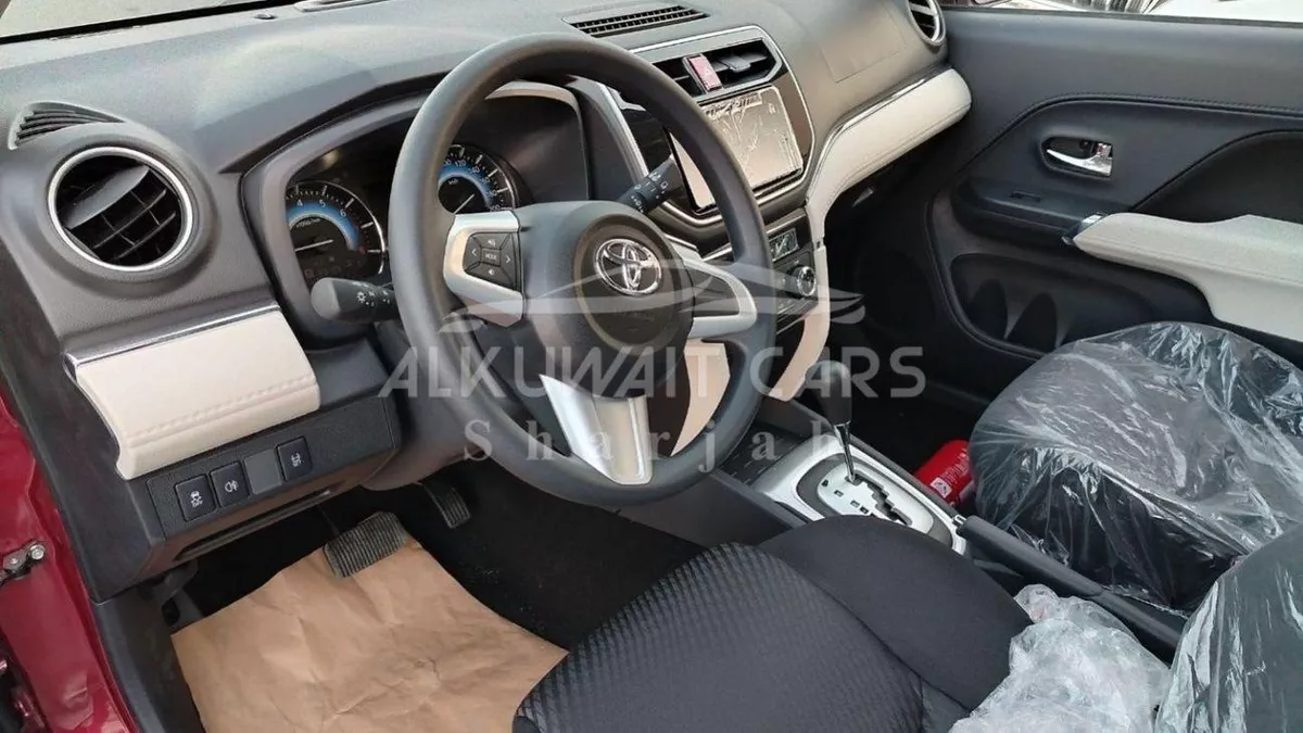 Toyota Rush GX 1.5P AT MY2023-10-0