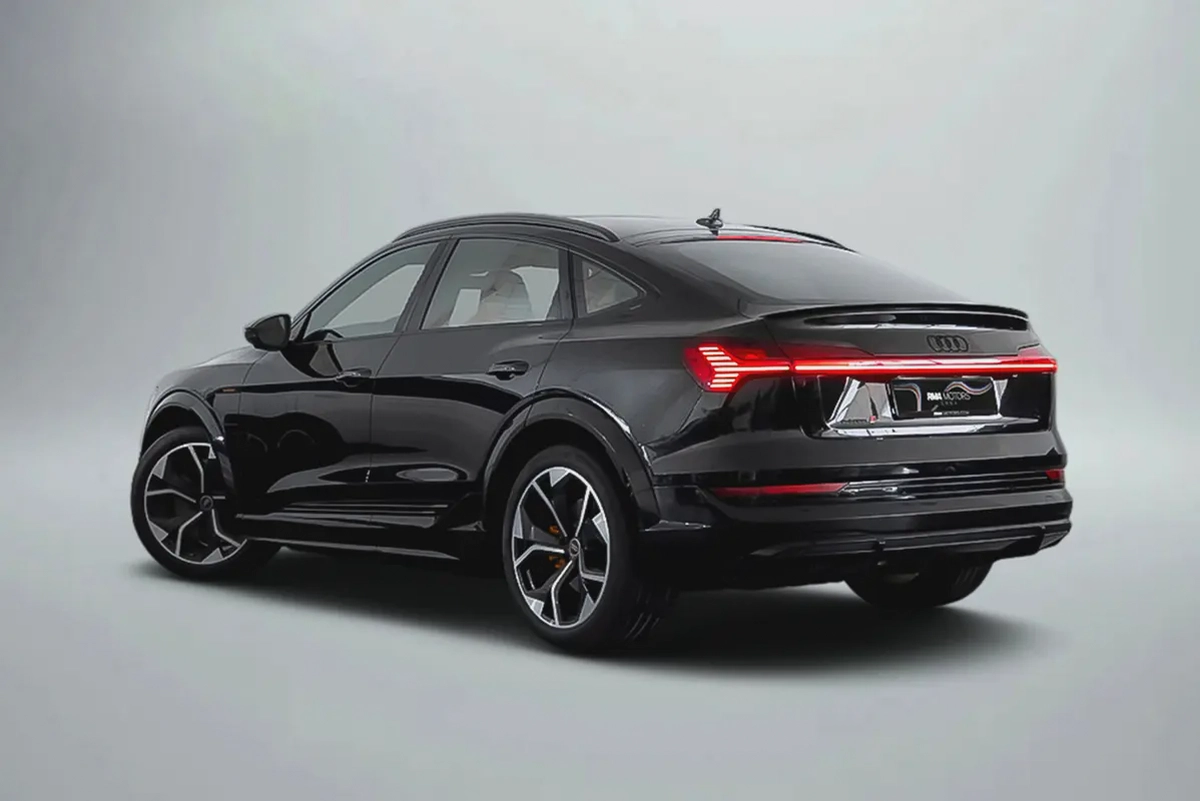 3,244 AED / 60 month’s | 0% DP | 2022 Audi E Tron S Sportback / Audi Warranty  Service Contract