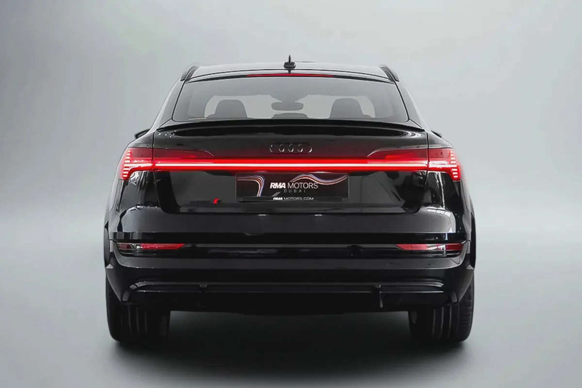 3,244 AED / 60 month’s | 0% DP | 2022 Audi E Tron S Sportback / Audi Warranty  Service Contract