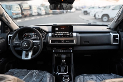 Mitsubishi L200 Sportero-13