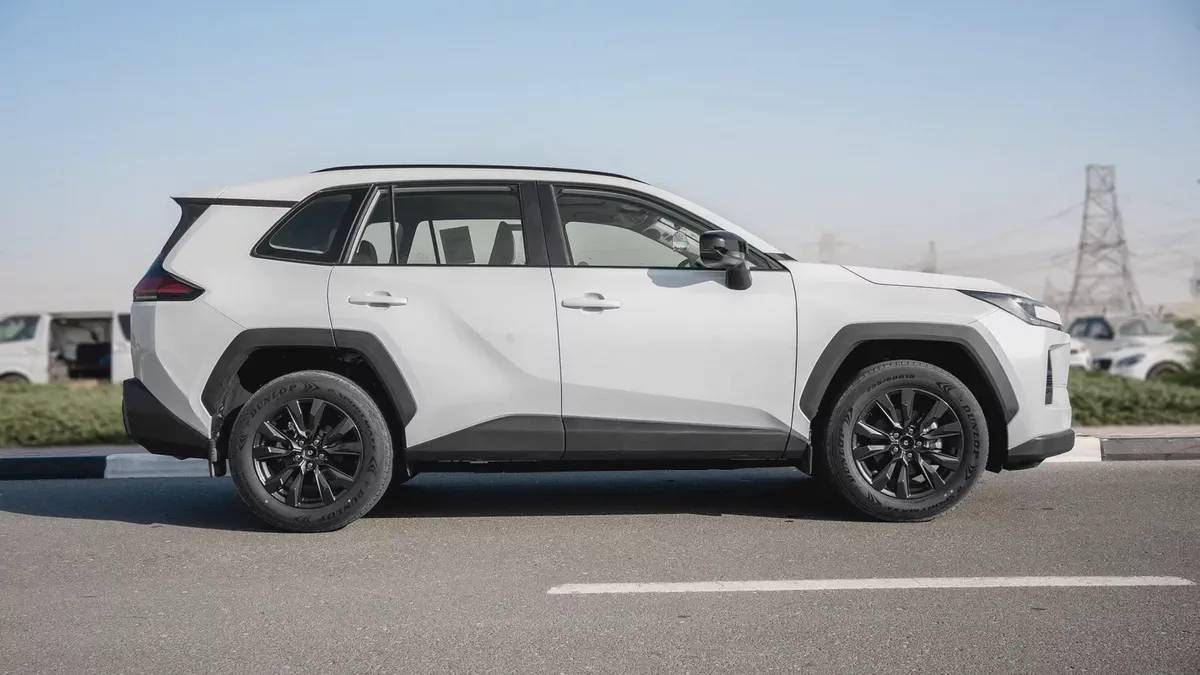 2026 Toyota Rav4 XLE 2.0L AT Petrol AWD (White-Beige)-1-1