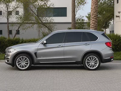 AED 1,338 P.M | BMW X5 xDrive35i Exclusive 2018 | GCC Specs | 3.0L V6-10