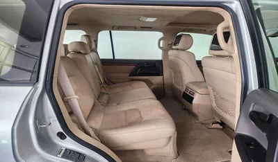 Toyota Land Cruiser GXR V6 4.0L-6CYL PERFECT CONDITION-10
