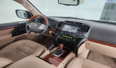 Toyota Land Cruiser GXR V6 4.0L-6CYL PERFECT CONDITION-6