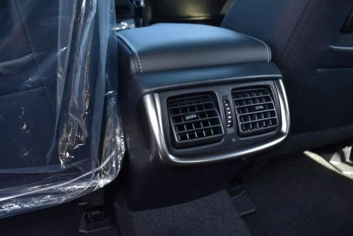 Toyota Hilux GR SPORT 2025 TOYOTA HILUX DOUBLE CAB GR SPORTS V4 2.8L diesel 4WD AT-8-0