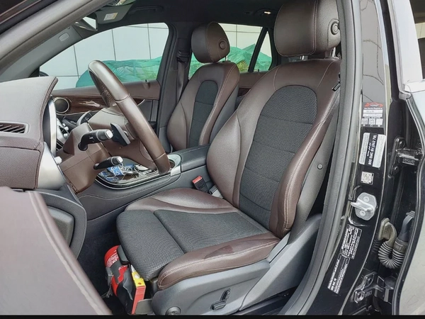 2017 MERCEDES GLC250 low mileage || accident free || single owner