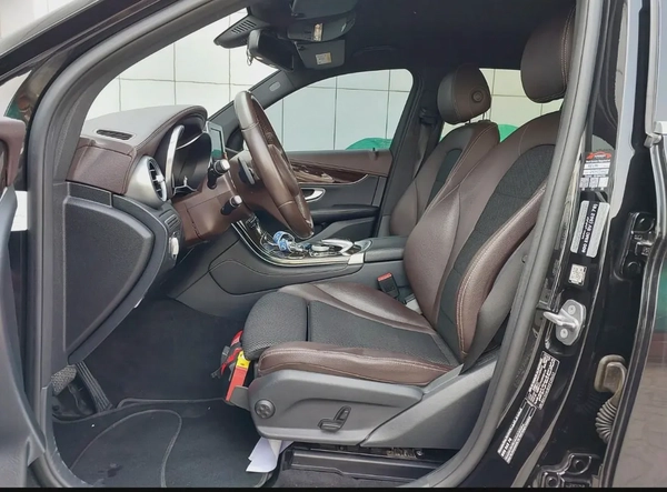 2017 MERCEDES GLC250 low mileage || accident free || single owner