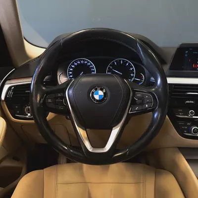 AED 1,436 pm • 0% Downpayment • BMW 520i • 1 Year Warranty-8