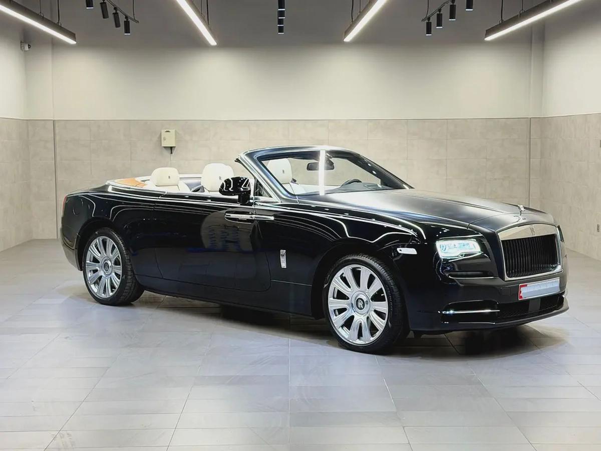 Rolls-Royce Dawn 2017 - Pristine Condition - Korean Specsورز رايز داون موديل 2017 وارد كوريا صبغ وكا-3-3