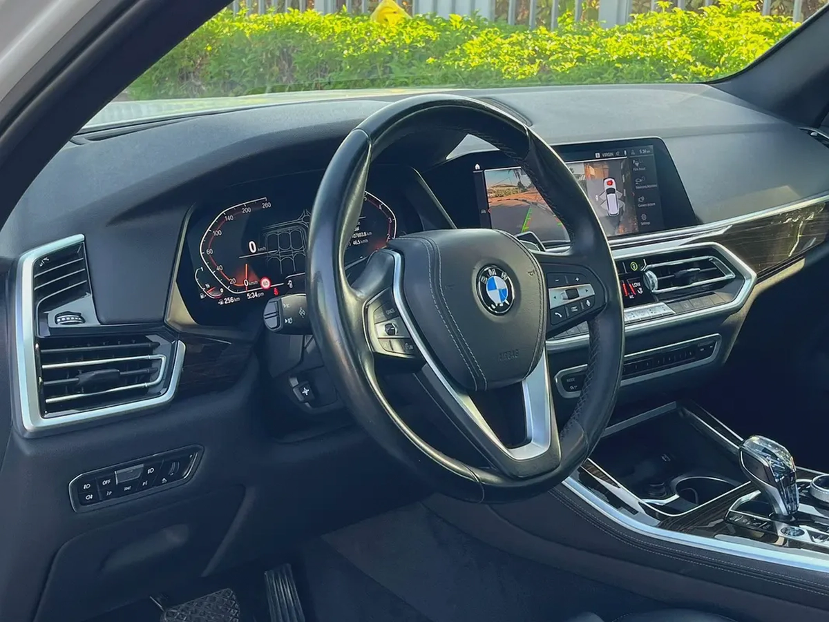 BMW X5 xDrive40i M Sport 2019 | GCC Specs | Low Mileage