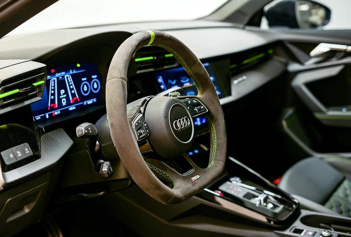 AED 2804 PM | AUDI RS3 2023 | UNDER AGENCY WARRANTY SERVICE CONTRACT DEC 2026 | GCC-3-3