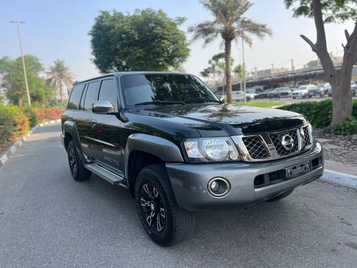 Nissan Patrol SUPER SAFARI-1-0