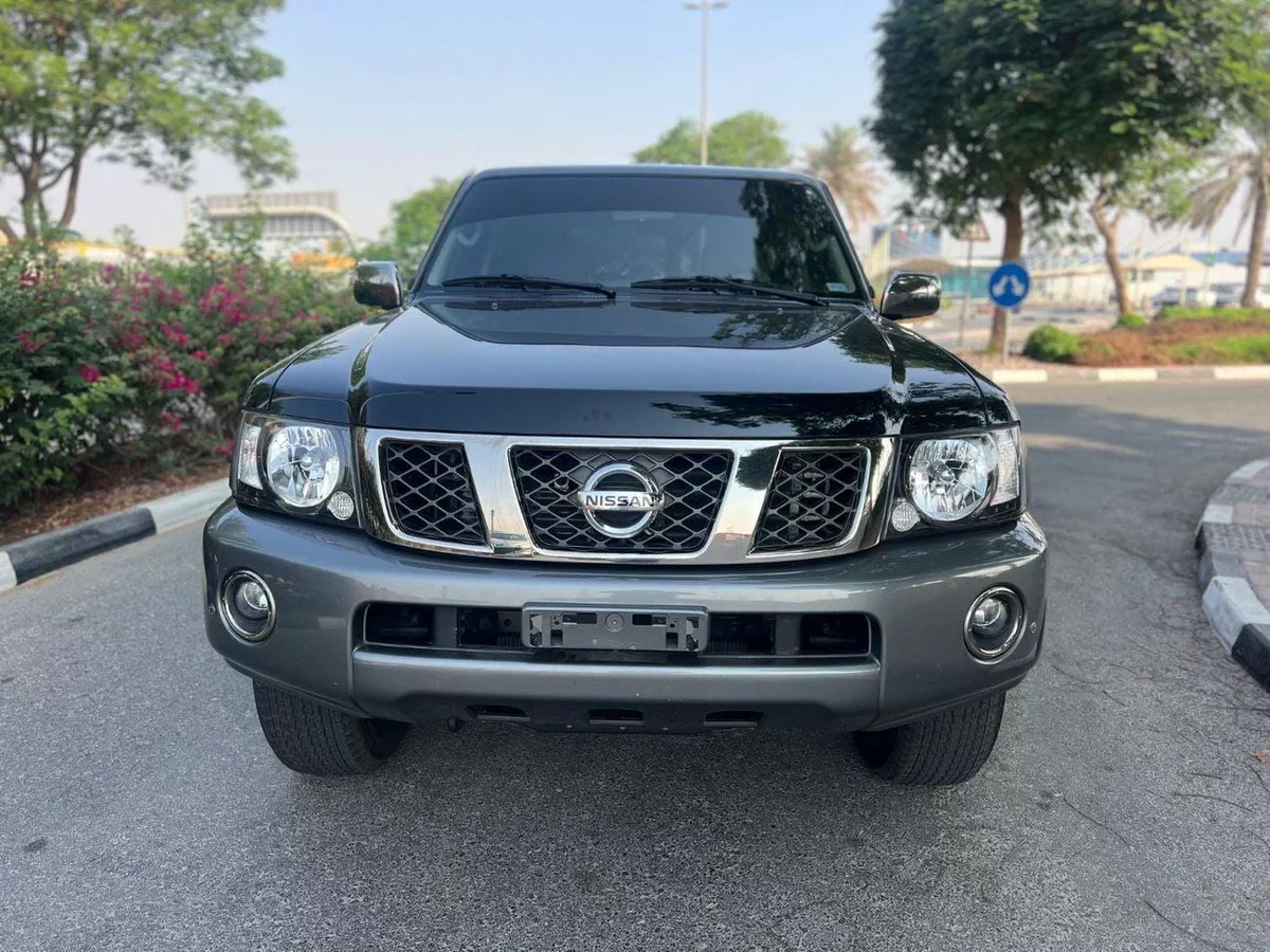 Nissan Patrol SUPER SAFARI-2-0