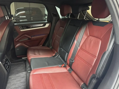 2024 Porsche Cayenne - American Specs - Brand New-13