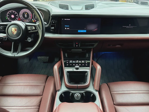 2024 Porsche Cayenne - American Specs - Brand New