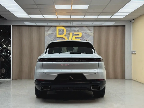 2024 Porsche Cayenne - American Specs - Brand New