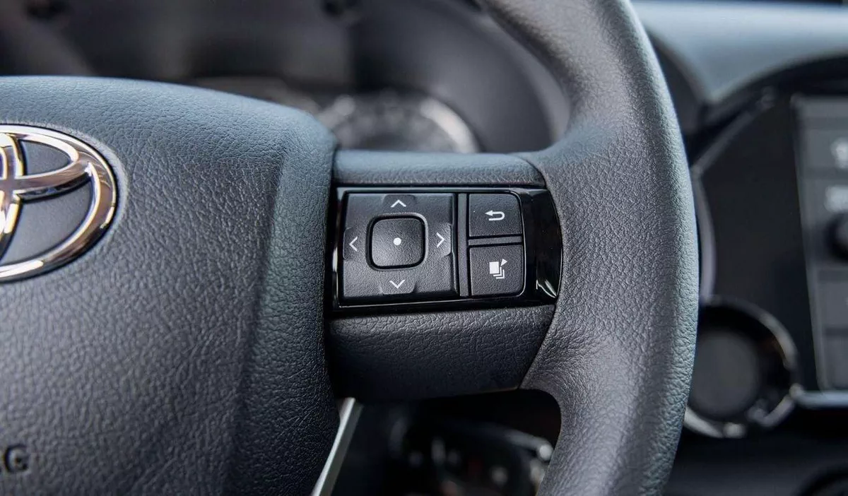 Toyota Hilux SGLX TOYOTA HILUX 2.4L MID OPTION A/T MY2025 FOR EXPORT-13-0