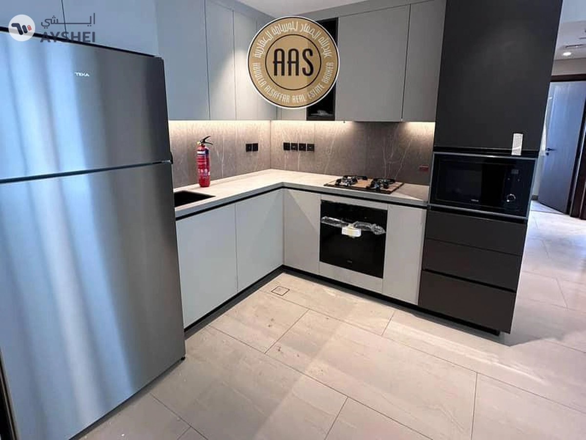 Spacious luxury new lavish 2bhk 🔥laundry room and kitchen appliances only in 130k arjan-9-9