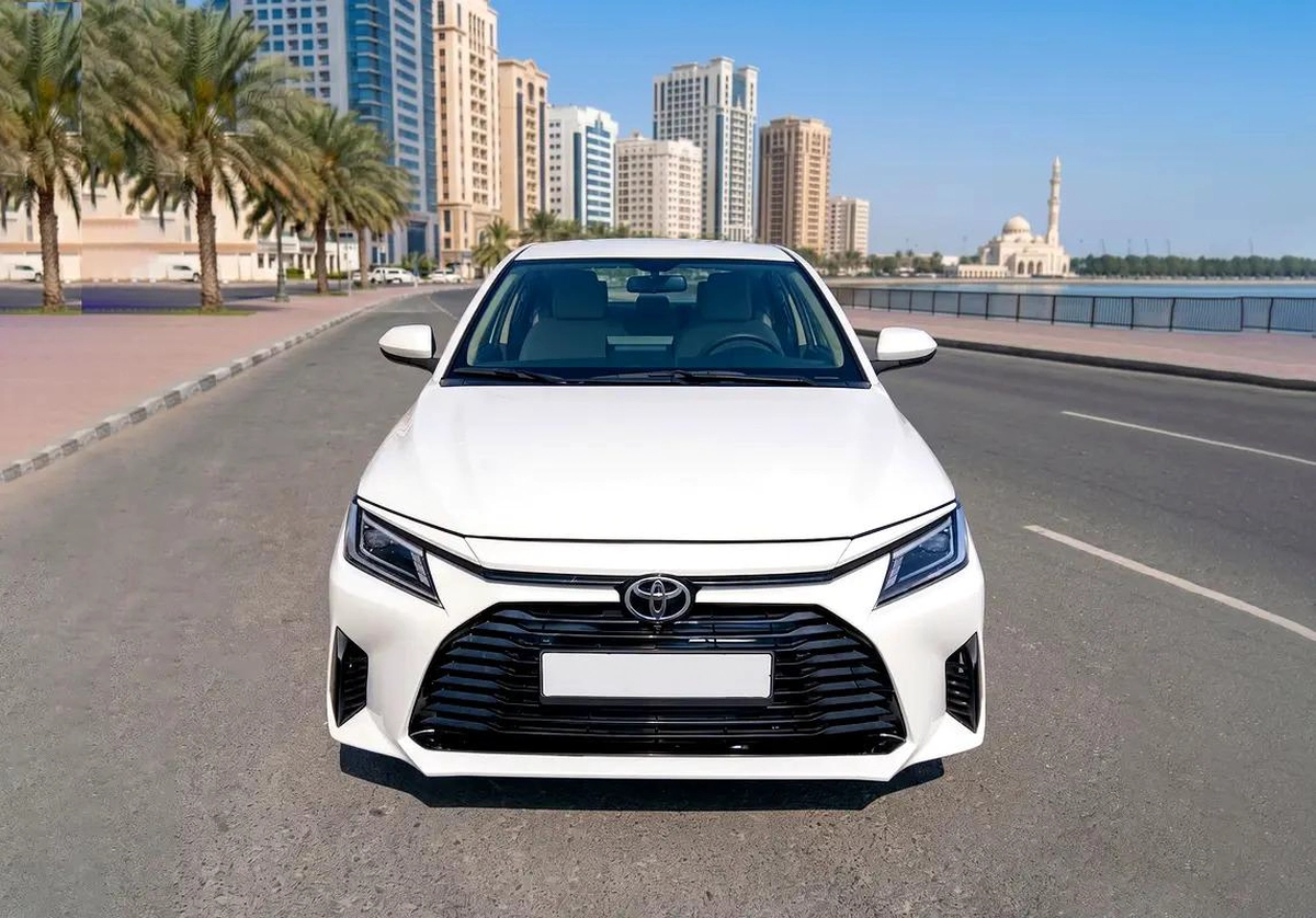 Toyota Yaris E-5-5