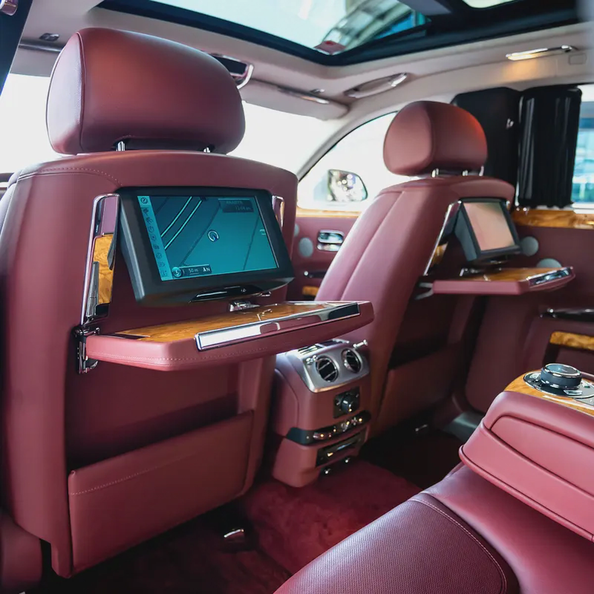 2015 ROLLS ROYCE GHOST  GCC DONE ONLY 48,000KM-9-9