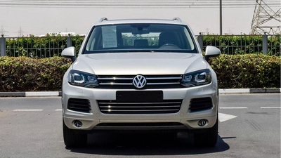 Volkswagen Touareg-1